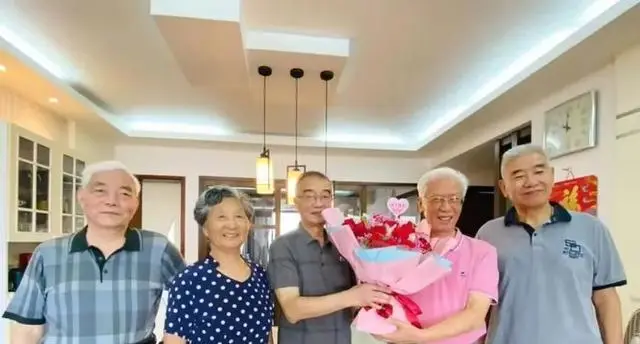 吕凤子传记电影定档2026年9月,袁金华执导还原正则艺专办学实录:情报图 吕凤子传记电影定档2026年9月,袁金华执导还原正则艺专办学实录:情报图