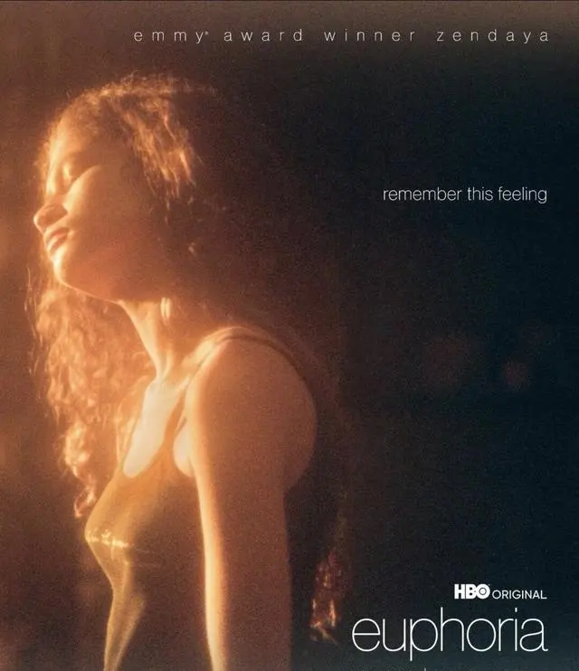 《黑鸟》《野兽家族》《亢奋》特别篇成近期高分美剧关注焦点：资讯配图