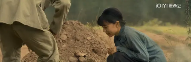 《八千里路云和月》预告释出韩小月衣冠冢前见花落泪：情报图