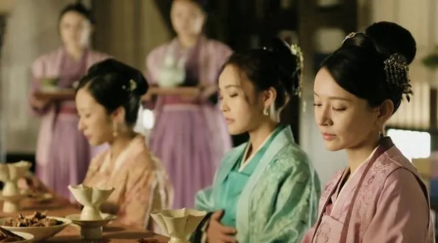 顾偃开对顾廷煜与顾廷烨情感差异获观众持续讨论：细节速览