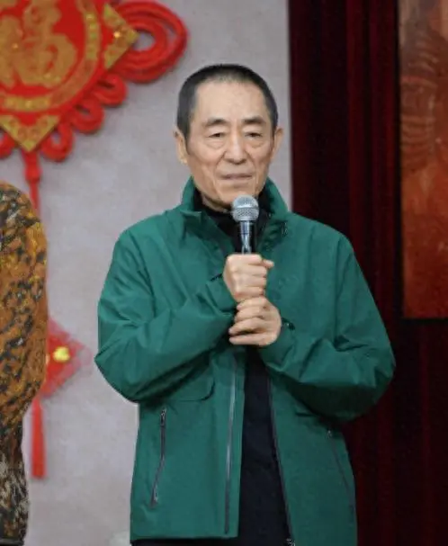 张艺谋76岁片场实录：《三体》筹备中坚持每日四小时睡眠：细节速览
