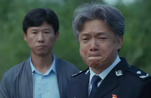 赵达《低智商犯罪》饰演叶剑引爆悬念，上月官宣与杨小夕结婚：情报图