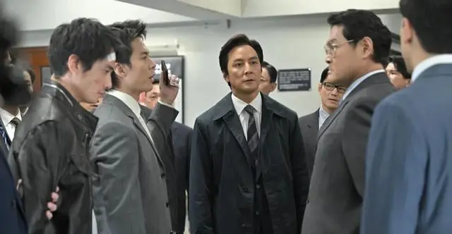 《寒战1994》上映首周票房3000万港元，动作堆砌削弱原有政治叙事张力：资讯配图