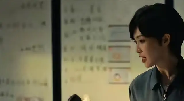 郑晓龙监制《冬去春来》收视遇冷，五部高配剧集体口碑崩盘：资讯配图